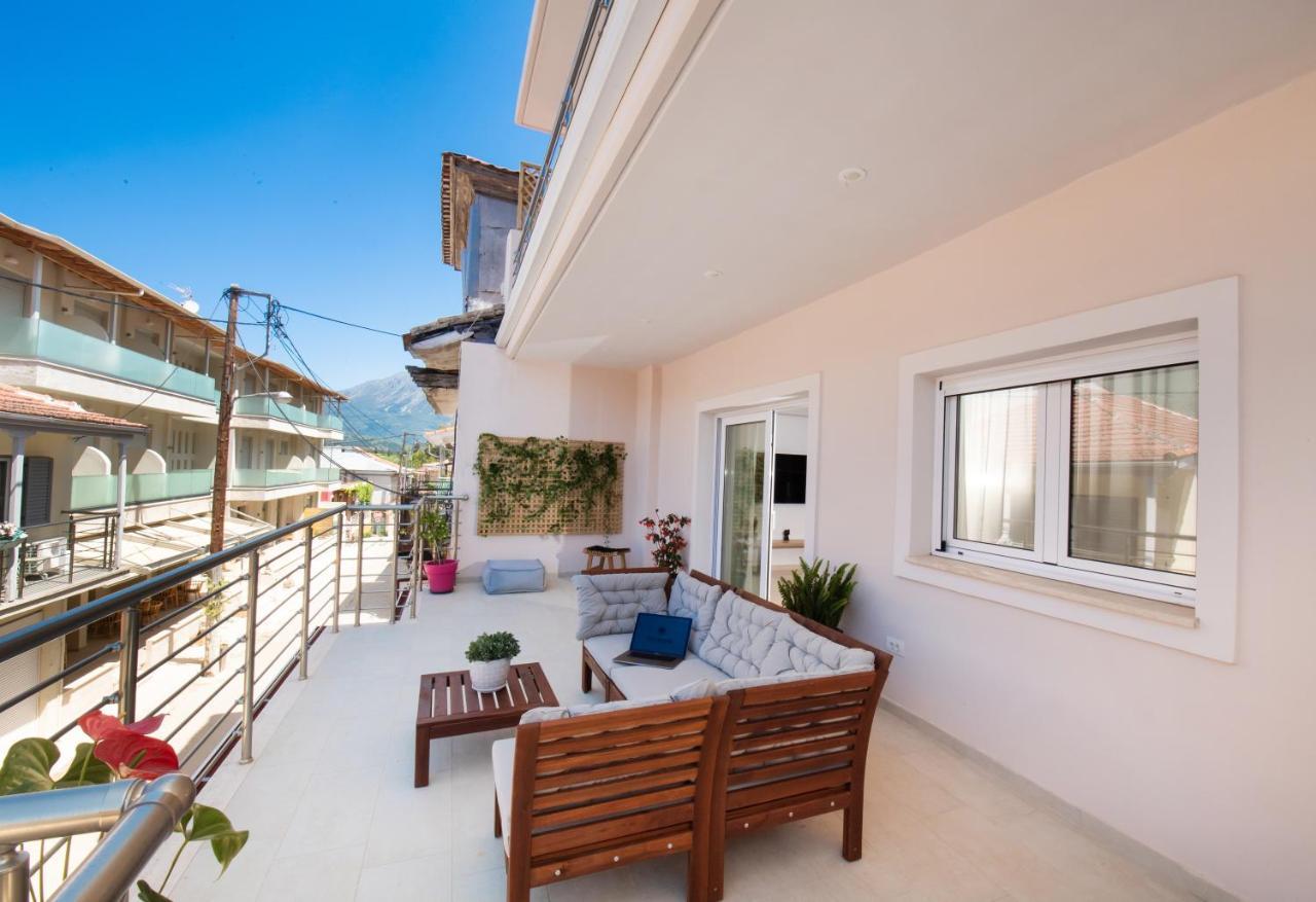 Peratzada Apartments ヴァシリキ エクステリア 写真
