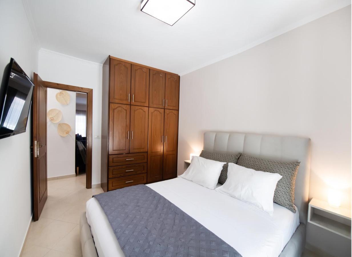 Peratzada Apartments ヴァシリキ エクステリア 写真